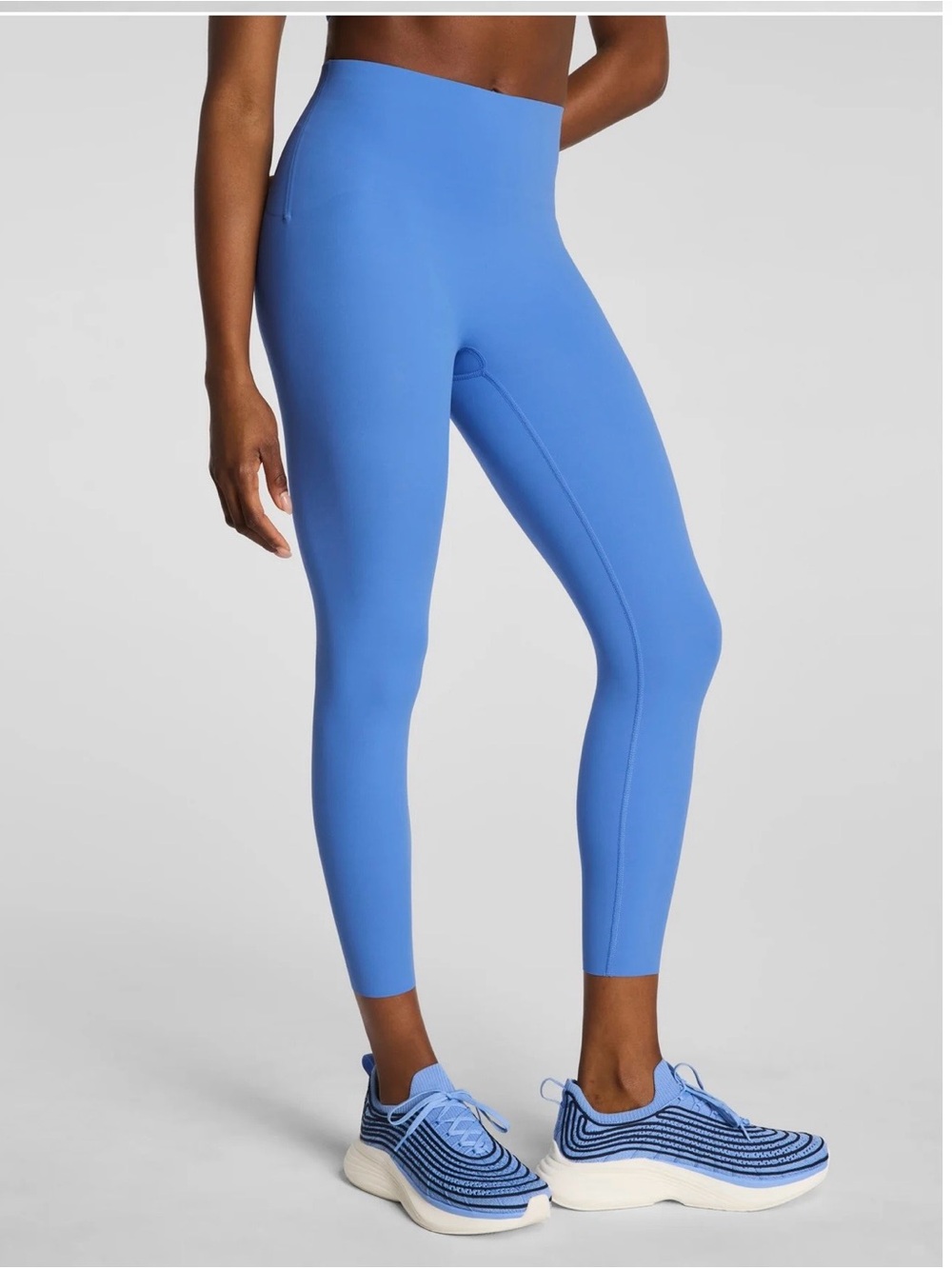 SPANX High-Waist Performance Leggings - Sky Blue